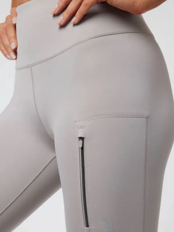 Vuori High-Rise Pocket Legging in Light Gray Size S - Image 4