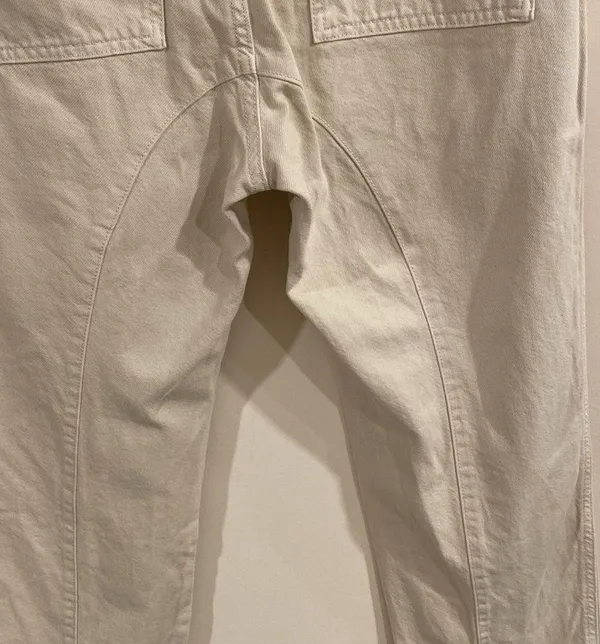 Cream Colored Denim Jeans Size Medium - Image 4