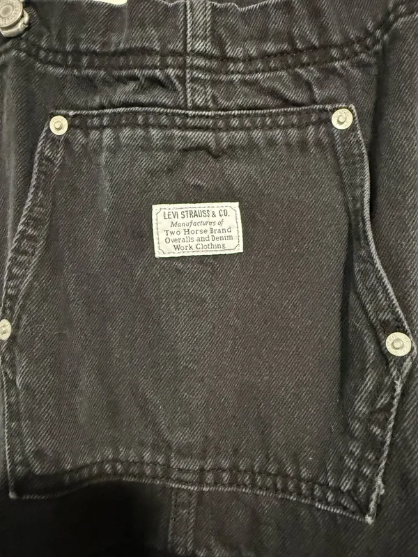 Levi’s - Image 2