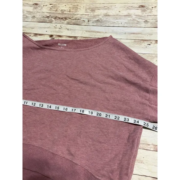 Hollister Scoop Neck Off Shoulder Cropped Sweatshirt Size Medium Pink Mauve Soft - Image 7