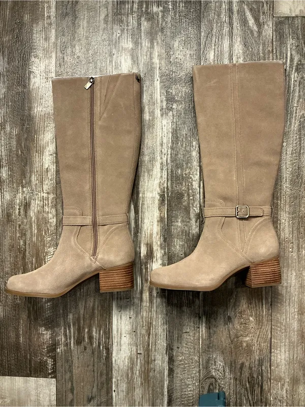 Koolaburra Knee High Suede Boots in Taupe Size 9 - Image 7