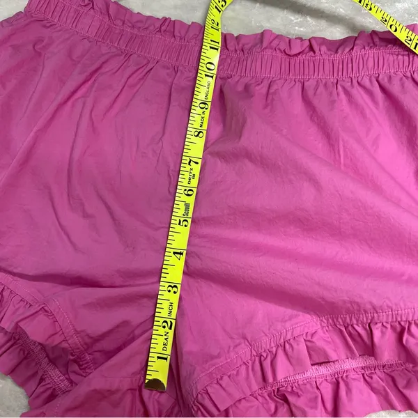 pink aerie shorts size Medium paper bag high waisted ruffle hem lightweight - Image 6