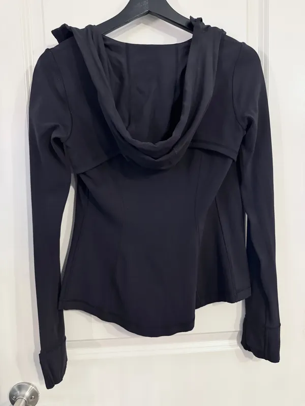 Lululemon Define Hooded Jacket Nulu size 4 - Image 5