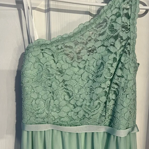 David’s Bridal One Shoulder Lace Mint Green Bridesmaid Dress Size 4 EUC - Image 3