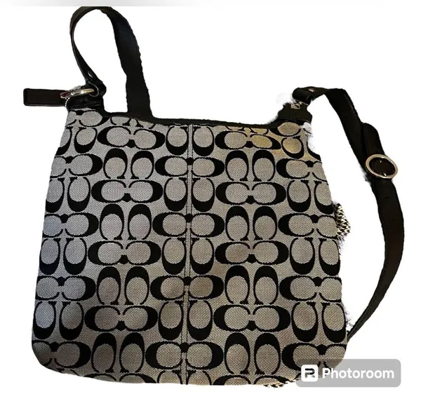 Coach Purse # D1168-F16536 - Image 2