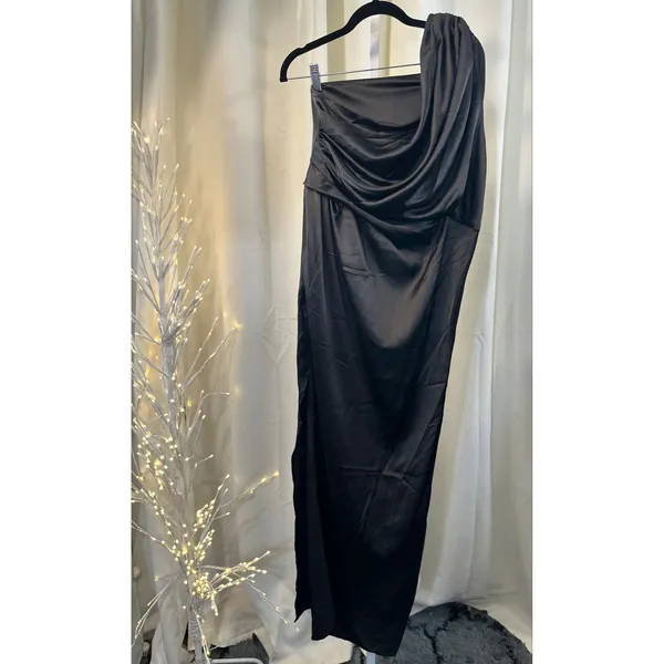 A60. Petal and pup, Nadia One-Shoulder Satin Maxi Dress - Image 2