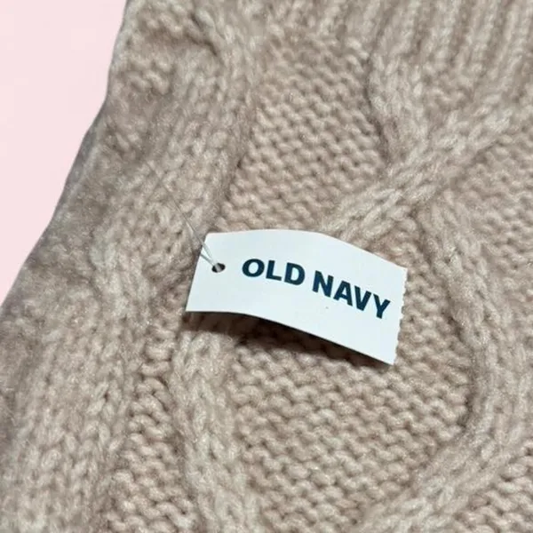 Women’s Old Navy NWT Cable Knit Scarf Cream - Image 2