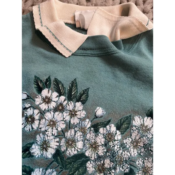 Vintage grandma collar sweatshirt white flower green size med - Image 5