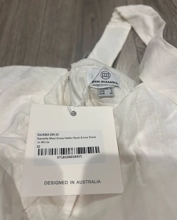 New Showpo Daniella Maxi Dress Halter Neck A Line Dress Size Small MSRP $99 - Image 8