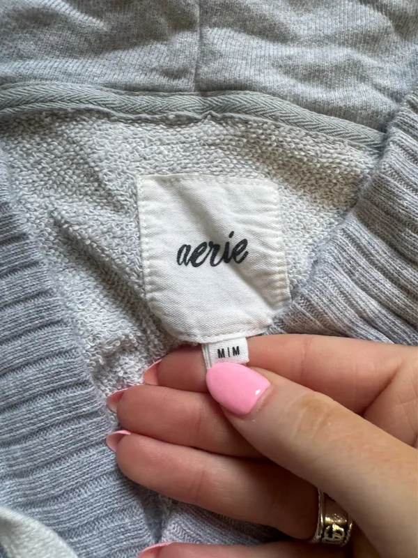 Aerie Down-To-Earth Henley Hoodie size medium - Image 3
