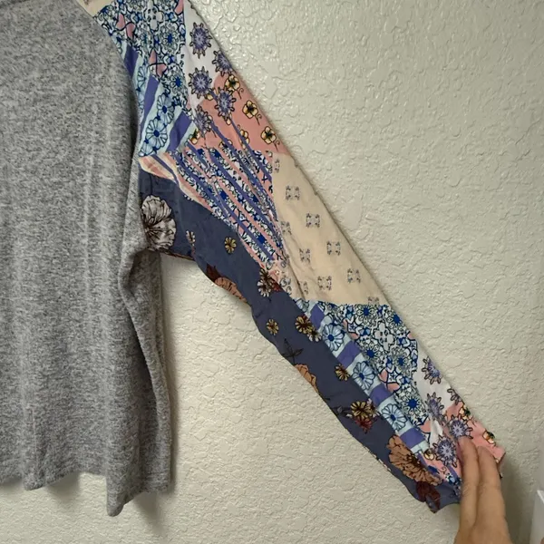 FREEBIRD Heather Gray Knit Top Size XL - Image 8