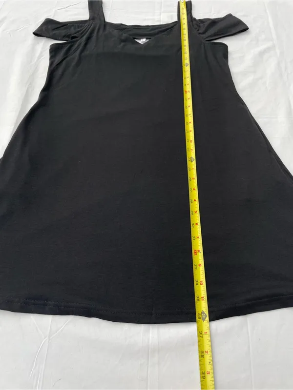 Soesdemo Black Cold-Shoulder V-Neck Dress, size L - Image 3