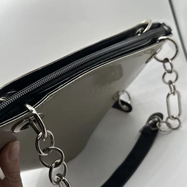 Sono London Tokyo Paris Grey Patent Fan Shaped Chain Shoulder Bag - Image 11