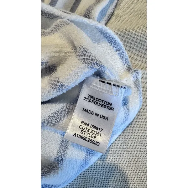 altar'd state Sylvie V Neck Crop Striped Blue& White Women’s Xxs Relaxed Xxs - Image 7
