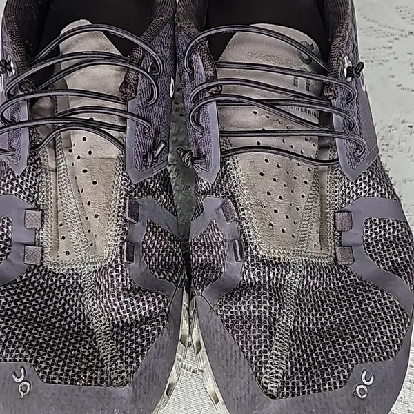 On Running On Cloud 5 gray Walking workout training shoes sz 10.5 - Image 5