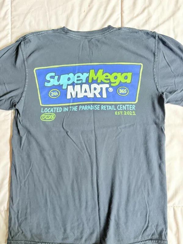 Super Mega Mart T - Image 2