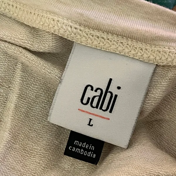 Cabi Women's Cream Airbrush Floral Crewneck Long Sleeve Relaxed Tee Size Large‎ - Image 3