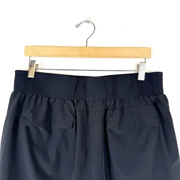 Quince Performance Tech Skort Black - Image 8