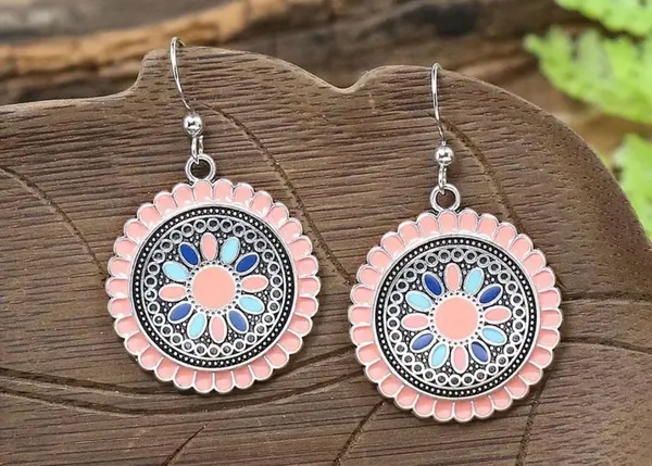 Gorgeous Boho-Chic Pink Floral Necklace and Earring Set (3 Piece Set) - Image 4