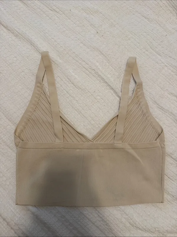 Zara Cream Ribbed V-Neck Cropped Tank - Image 3