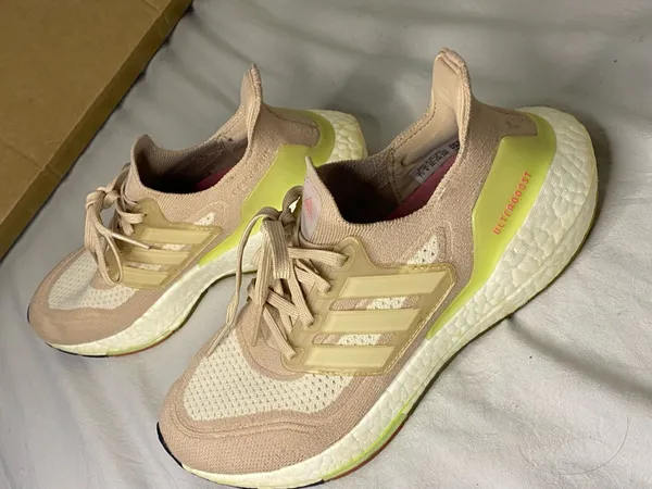 Adidas Ultraboost 21 Primeblue Running Shoes Ash Pearl Dusty Pink Womens Size 7.5 - Image 4