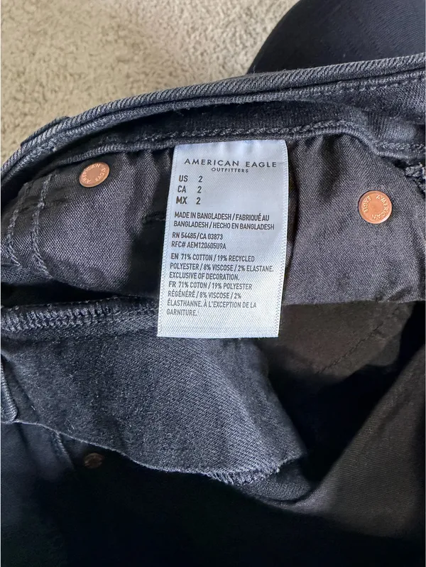 Black American Eagle Shorts Jean - Image 3