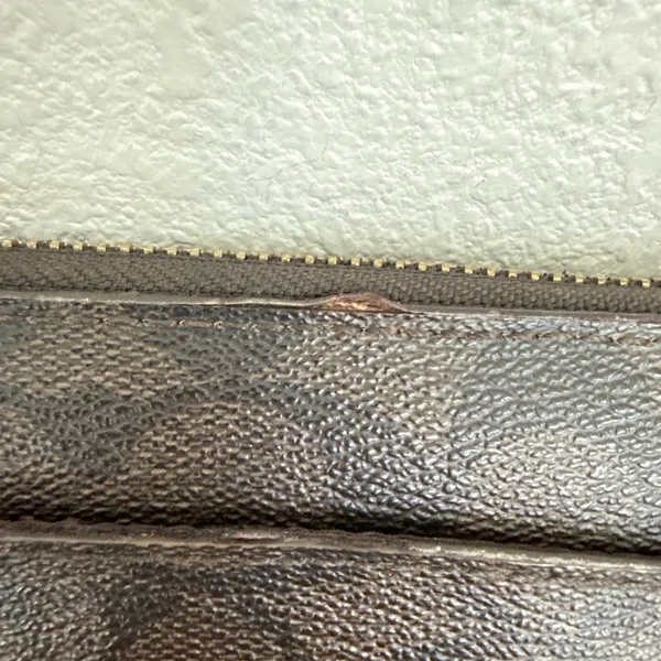 Coach Peyton Accordion Zip Around Wallet‎ Brown READ - Image 4