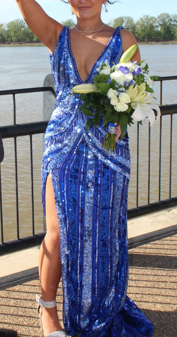 Blue Formal Dress Size 2 - Image 5