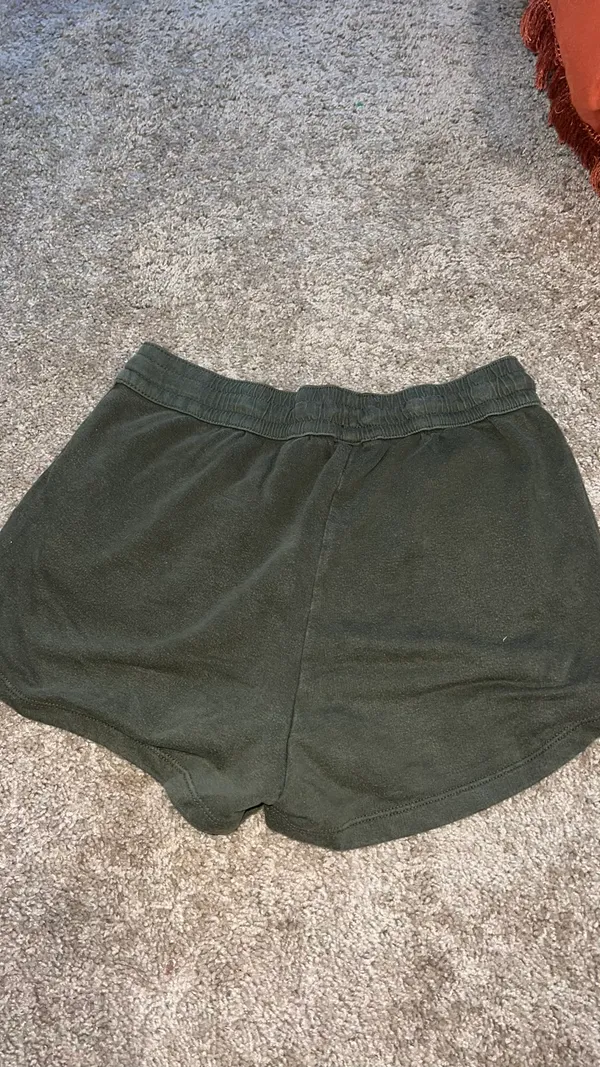 H&M Shorts - Image 2