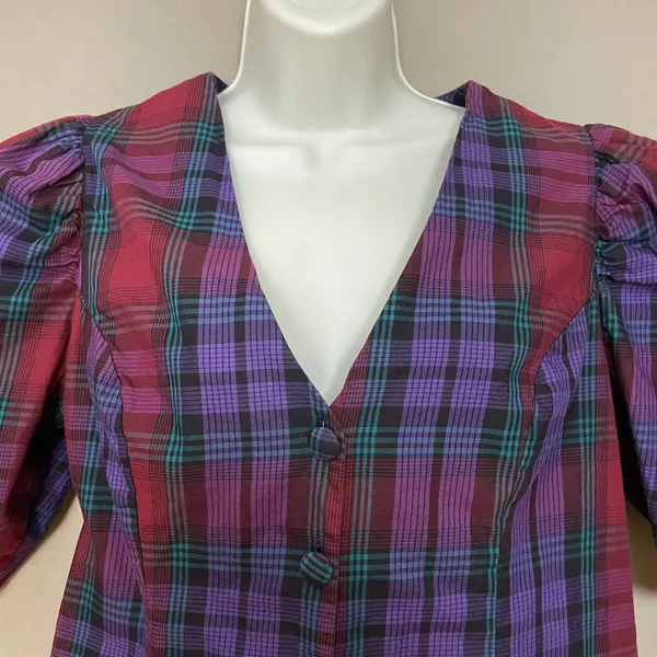 Zara Plaid Puff Sleeve Blouse‎ Women Size Medium Purple Red V-Neck Button Front - Image 6
