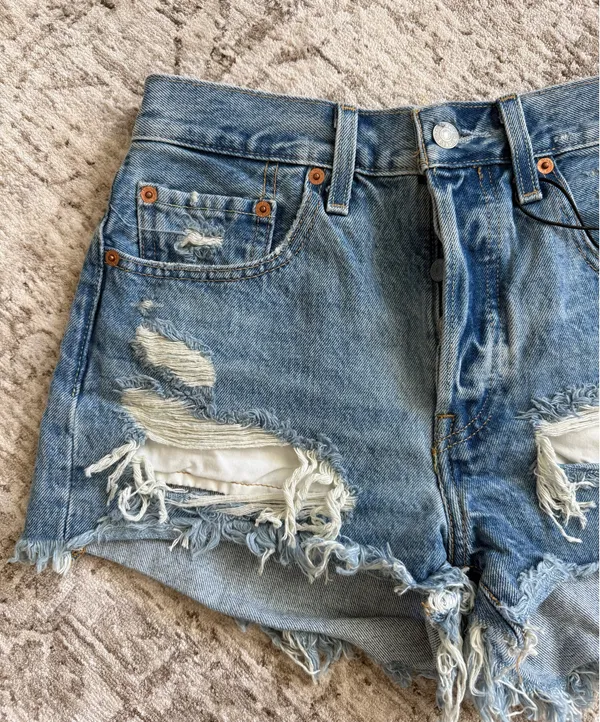 Levi’s Original 501 Shorts - Image 2