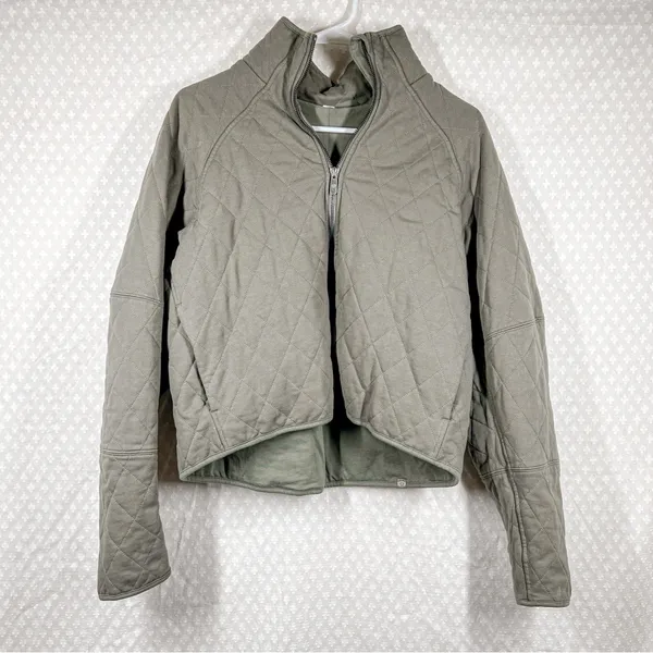 Lululemon Olive‎ Green Quilted Calm Jacket - Image 2