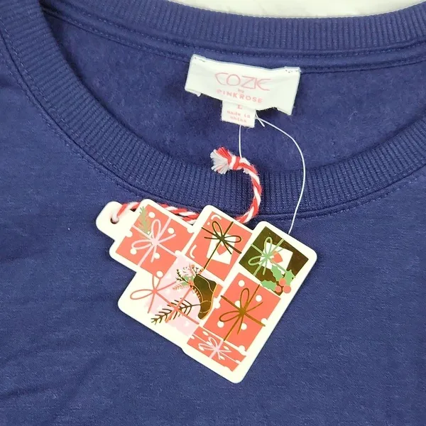 Pink Rose -510 Christmas Sweatshirt Top Junior's Large fits‎ a Small - Image 4