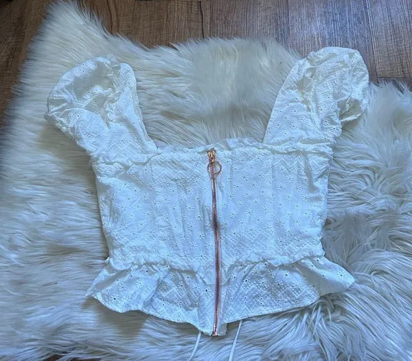 FOR LOVE AND LEMONS Charlotte Eyelet Lace Up Blouse In White - Image 11