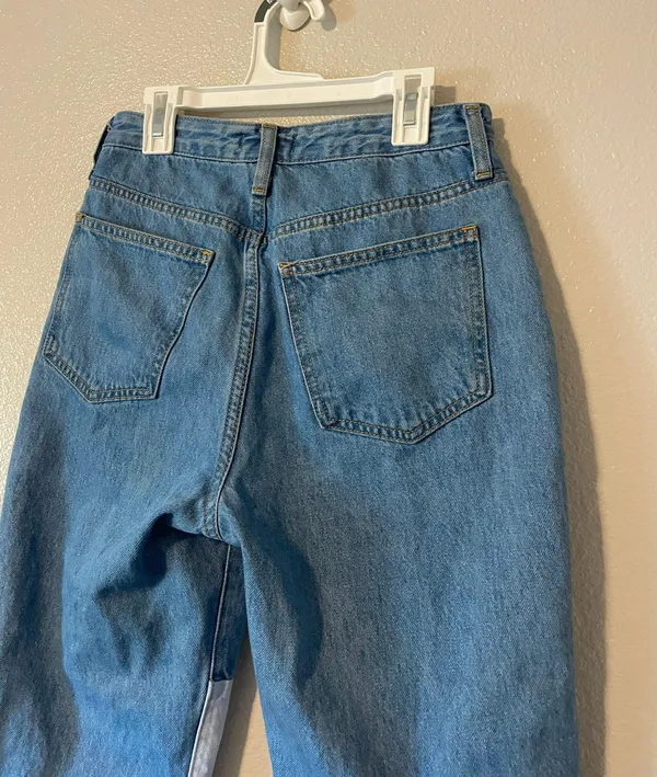 Forever 21 High Waisted Jeans - Image 5