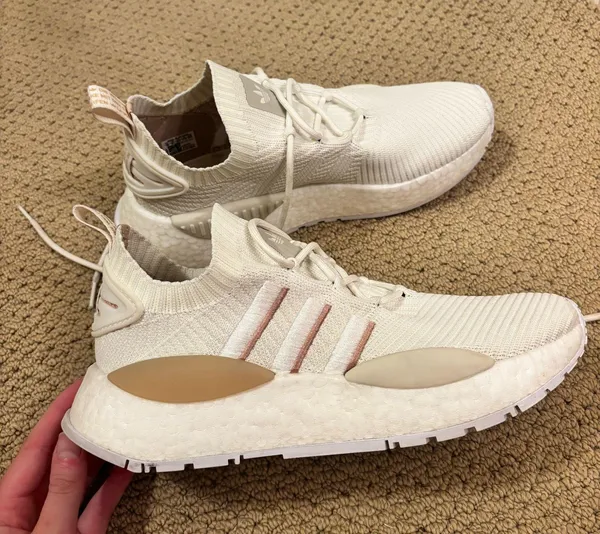 Adidas Shoes Women’s White - Image 5