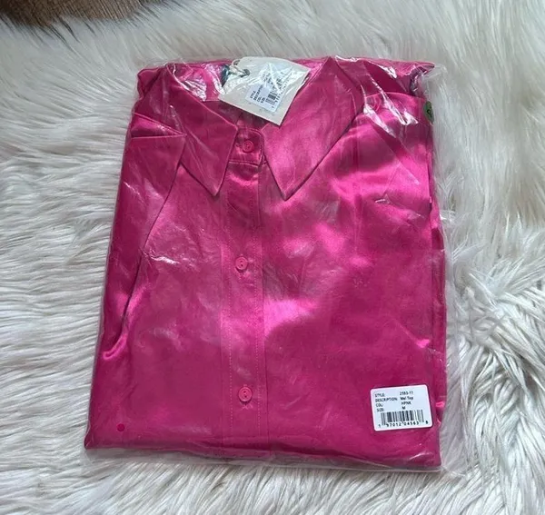 SER.O.YA Mel Top In Hot Pink - Image 4