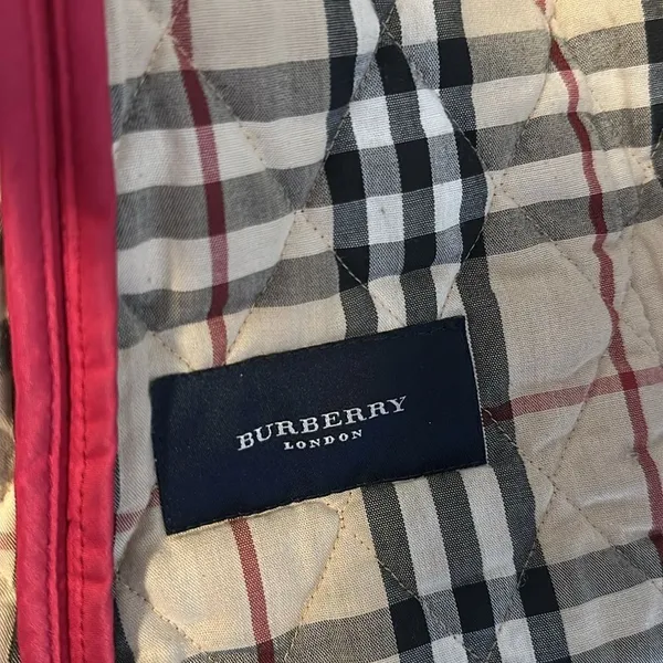 BURBERRY LONDON Women’s Red Diamond Quilted Jacket Size S - Image 7