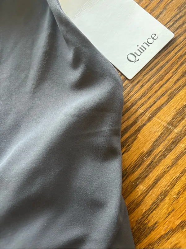 Quince High-Neck Crop Tank Top — Charcoal - Image 4
