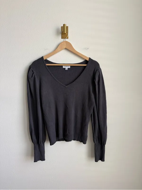Evereve Hilary V-Neck Puff Sleeve Ribbed Pullover Sweater Grey Large - Image 2