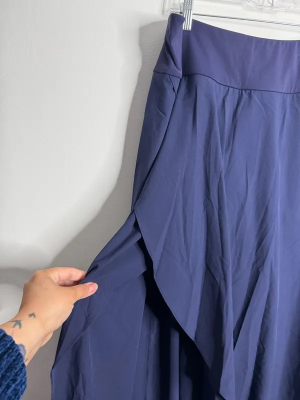 Halara Breezeful High‎ Waist High Low Ruffle 2-in-1 Flowy Maxi Skirt Navy 2X - Image 8