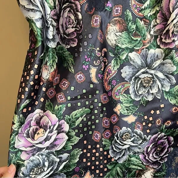 ✨ Vintage Gold Label Victoria’s‎ Secret Blue Lace Floral Satin Slip Small - Image 4