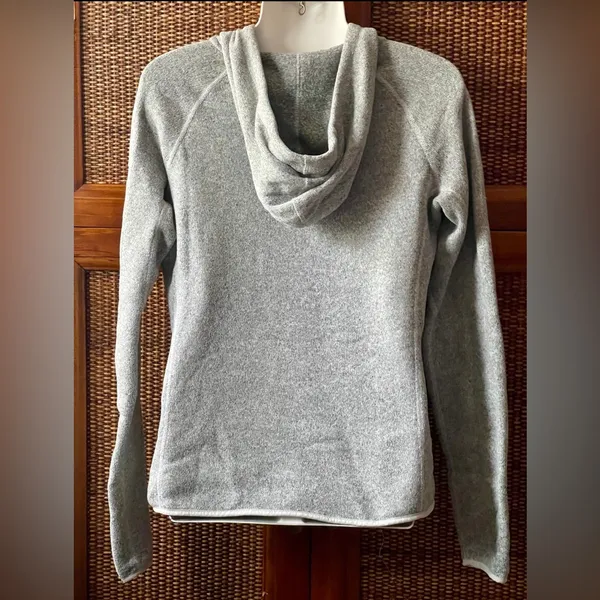 The North Face pullover woman's size M - Image 2