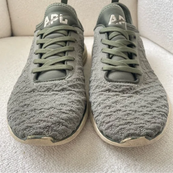APL Techloom Wave Phantom Sneakers in Fatigue Green Women’s US 10 - Image 3