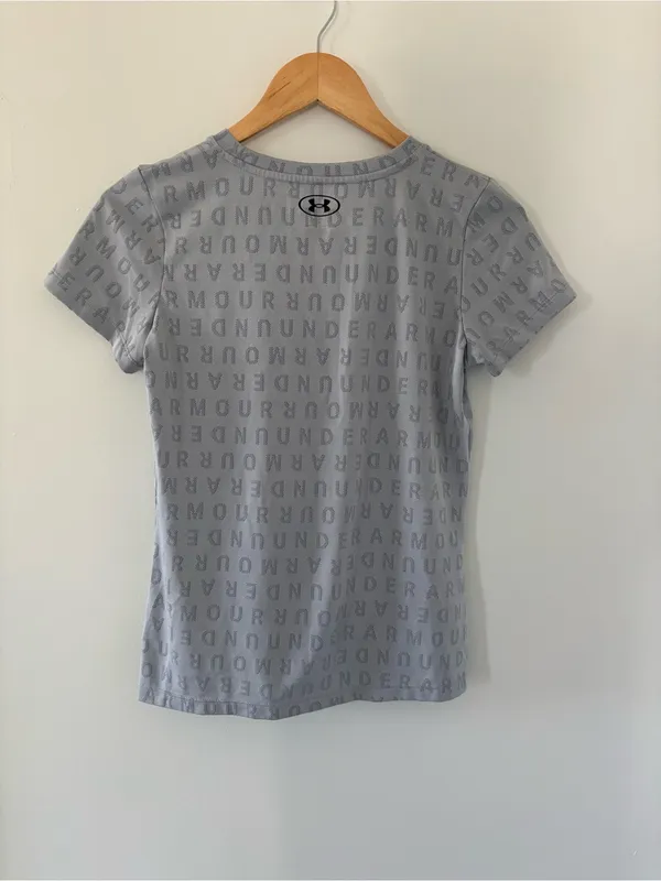 Under Armour Gray Athletic T-shirt - Image 5