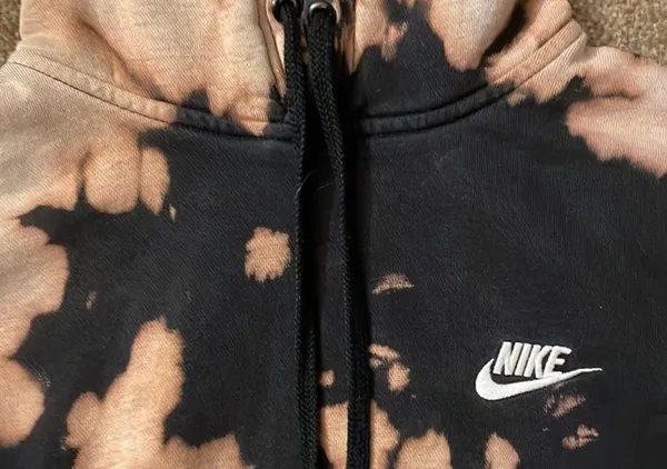 Nike Sweatshirt - Image 2