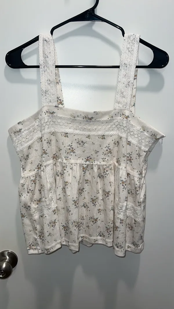 POL Floral Tank Top White Size L - Image 2