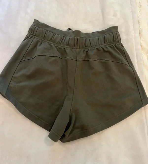 Lululemon Inner Glow 3” Shorts - Image 2