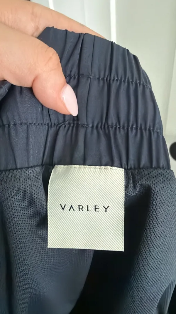 Varley Women’s Large Arlington 2” Running Shorts - Image 7