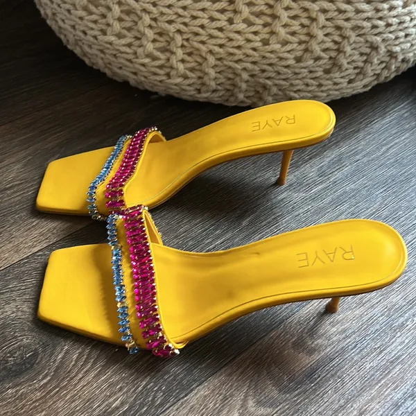 Raye Lavan Mule in Mustard - Image 3